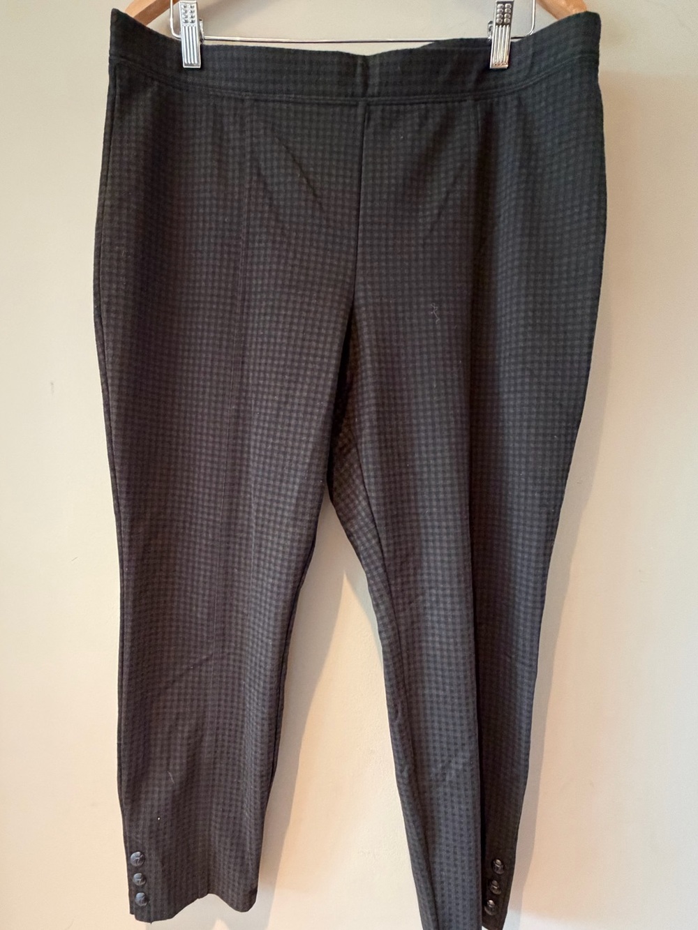 Talbots Black/Brown Houndstooth Cropped Pants with Hem Buttons XL Petite NWT